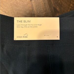 Ann Taylor slim high rise pants, size 4, NWT!